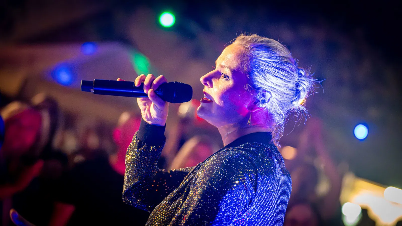 SISKA (Vocals) - The ButtonBeFactory