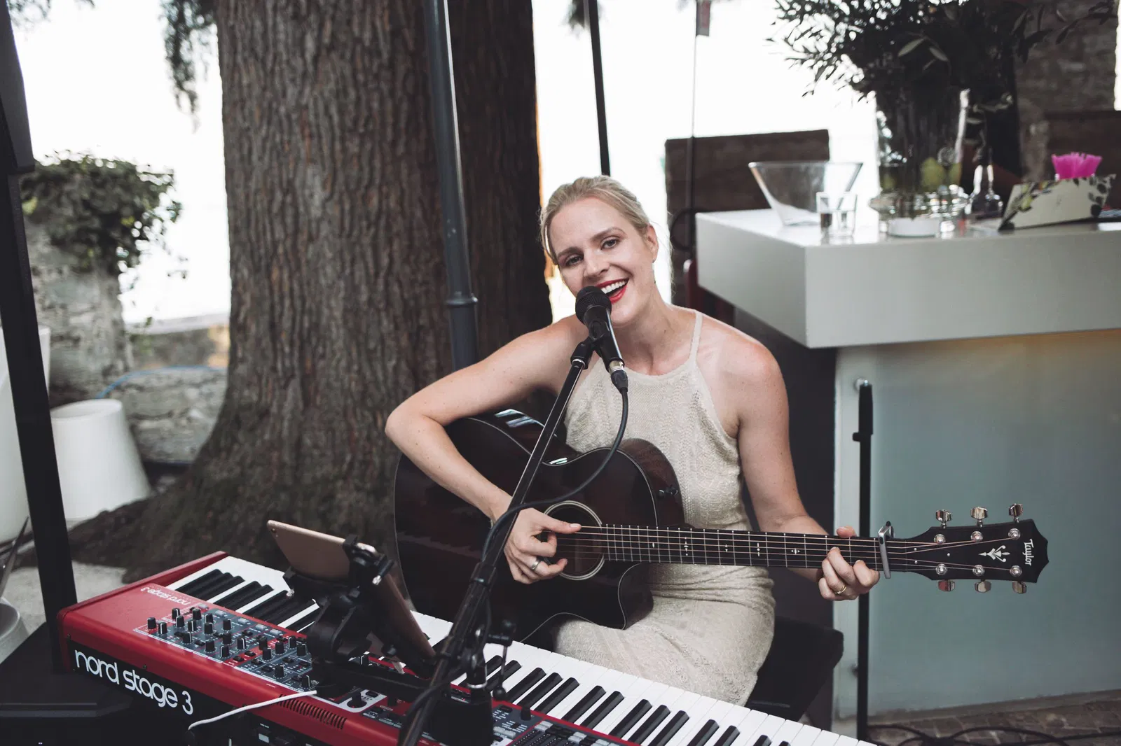 Lago Di Garda, SISKA (Vocals, Piano Gitarre) - Franziska Langer, The Little Button's